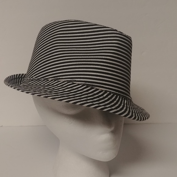 UNISEX Stripped Fedora - Picture 1 of 10